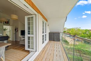 Photo 17- click for photo gallery